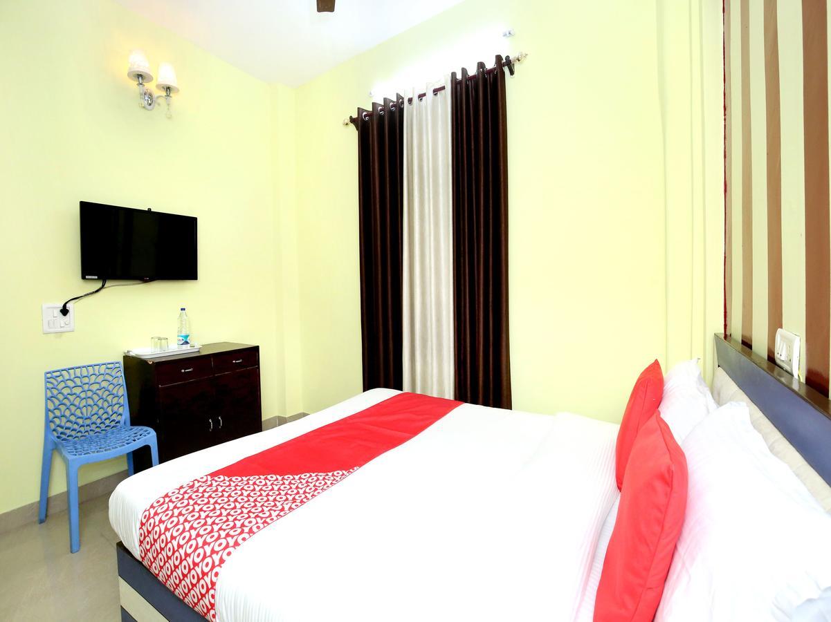 Oyo 12038 Hotel Alishan Чандигарх Экстерьер фото