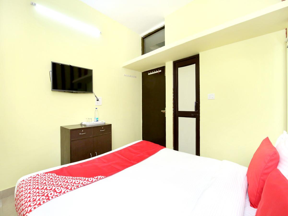 Oyo 12038 Hotel Alishan Чандигарх Экстерьер фото